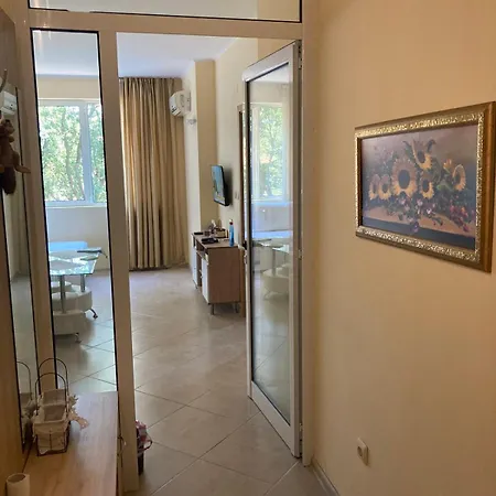 Apartment Milushevi