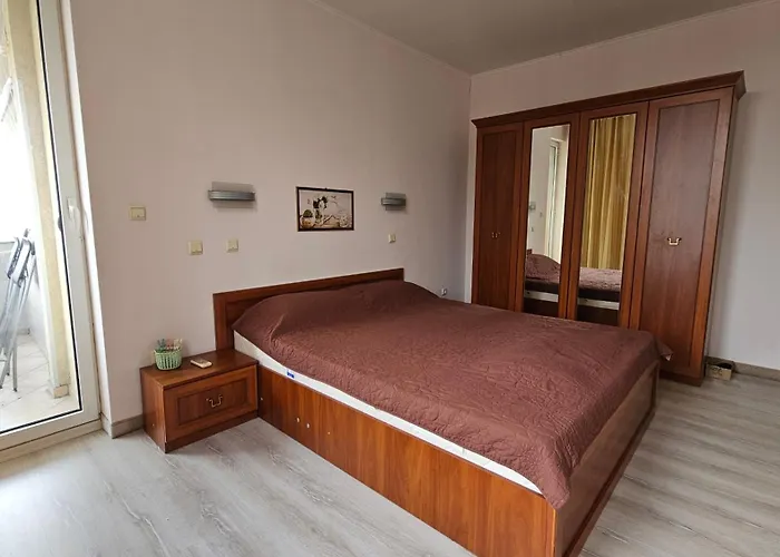 Milushevi Altın Kumlar